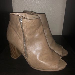 chartlotte russe peep toe heels